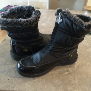 Winter boots